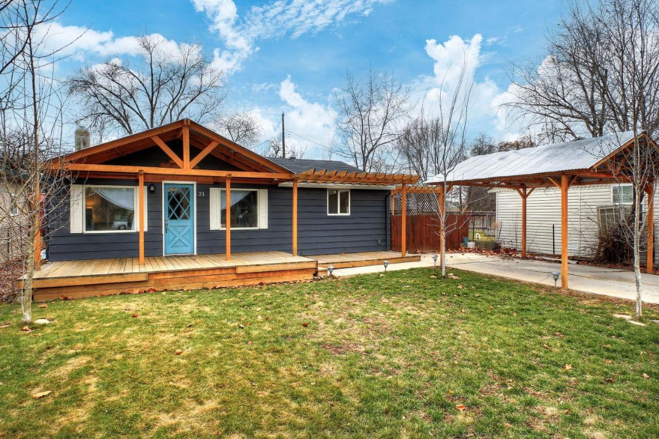 Little Blue Bungalow On Boise'S Bench, Pet Friendly, Fully Fenced Yard With Doggie Door! 2 Miles From Bsu, 5 Minutes From Downtown Boise, Desk And Workstation For Remote Workers, 2 Tv'S Large Walk-In Closet, Good For Mid-Term Stays Exterior photo